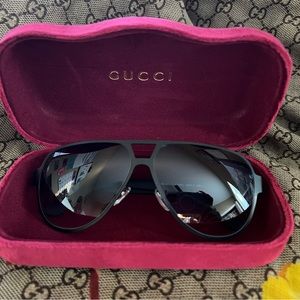 Pre loved Gucci Sunglasses